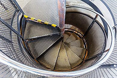 《万神之城》2.0免费大更新“尤利乌斯”上线：全新功能与玩法，性能大幅优化